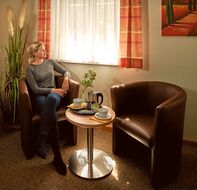 csm Kleiderniesche Standard Einbettzimmer Pension Kasper 8a3d1606e2 sm